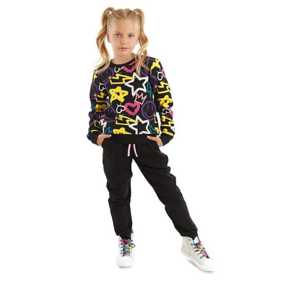 Street Style Girl Black Tracksuit